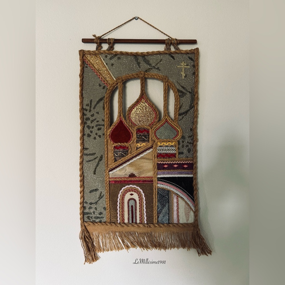 🛑SOLD🛑 Vintage Russian-Inspired Textile Wall Hanging (c. 1970s) - Picture 1 of 8